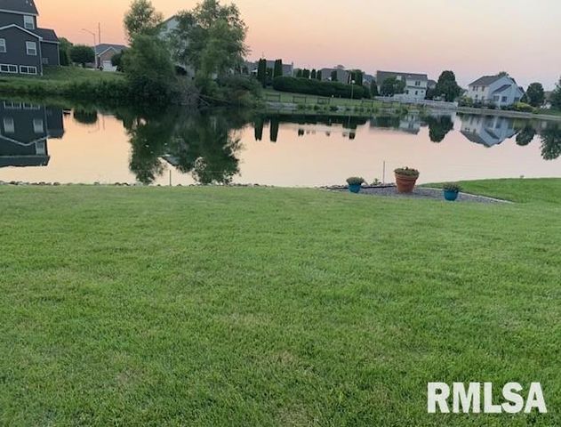 6421 WINTERBERRY Lane, Springfield, IL 62712
