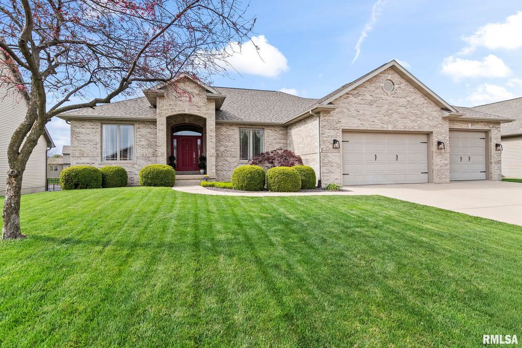 6421 WINTERBERRY Lane, Springfield, IL 62712