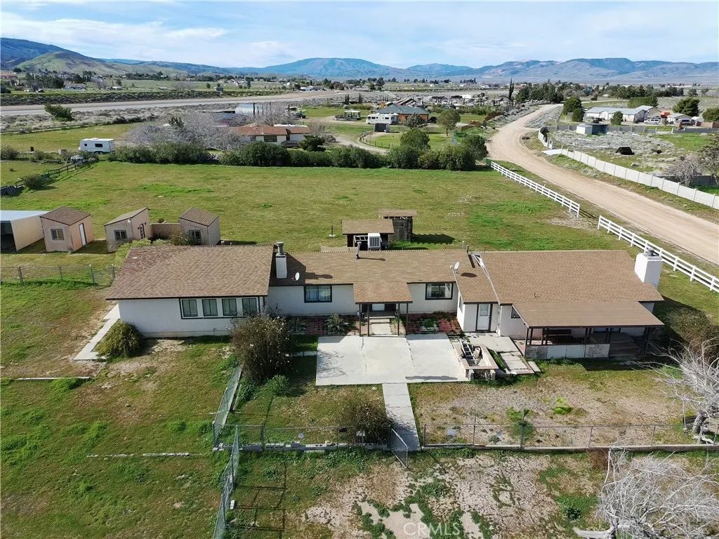 49549 250th Street, Lancaster, CA 93536