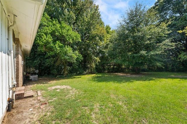 4274 W Oak Drive, Macon, GA 31210
