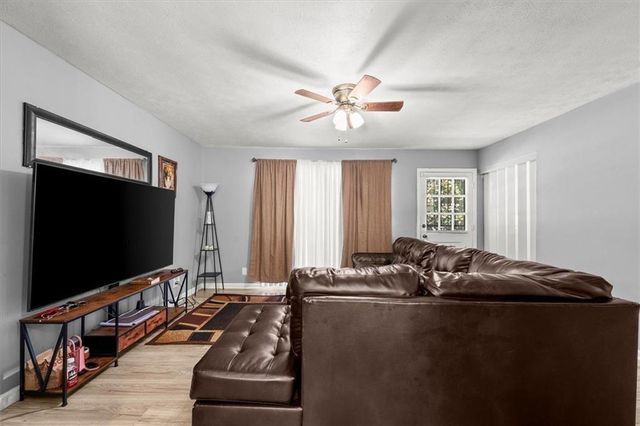 4274 W Oak Drive, Macon, GA 31210
