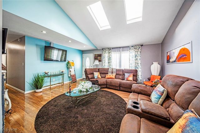 7771 Lester Drive, Painesville, OH 44077