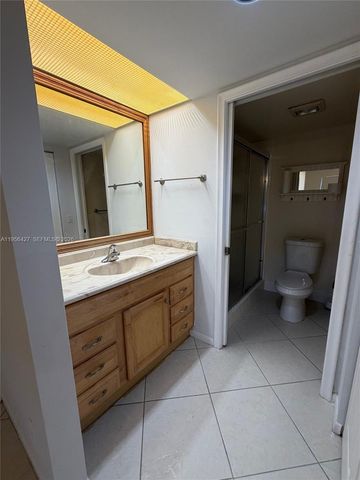 13100 SW 11th Ct 103C, Pembroke Pines, FL 33027