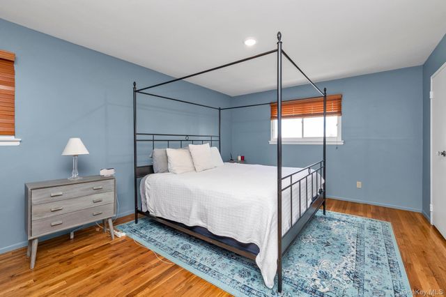 2038 Ripley Lane, Merrick, NY 11566