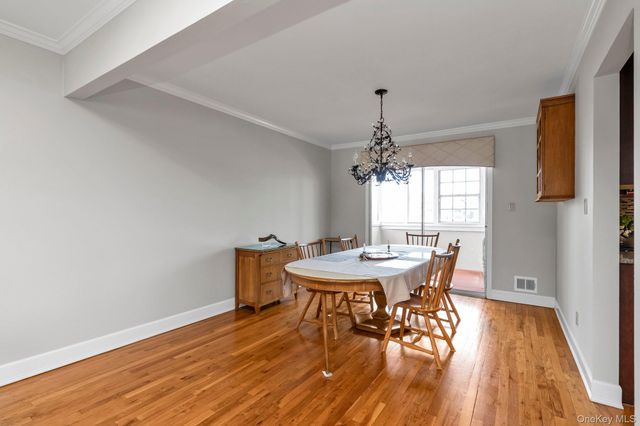 2038 Ripley Lane, Merrick, NY 11566