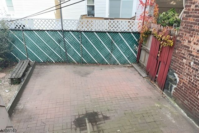 214 Angelique St, Weehawken Twp., NJ 07086