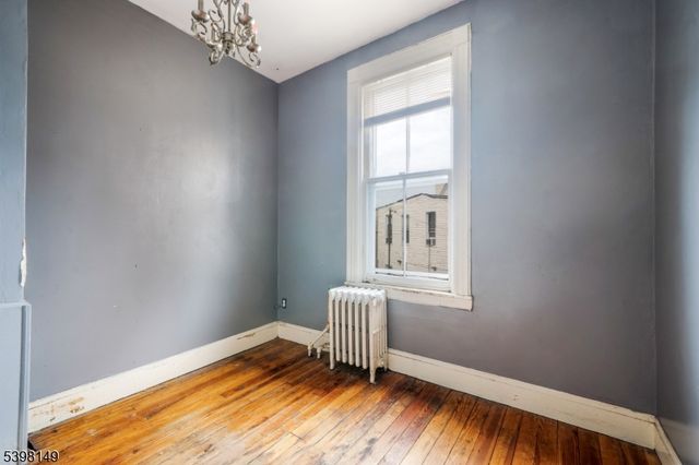 214 Angelique St, Weehawken Twp., NJ 07086