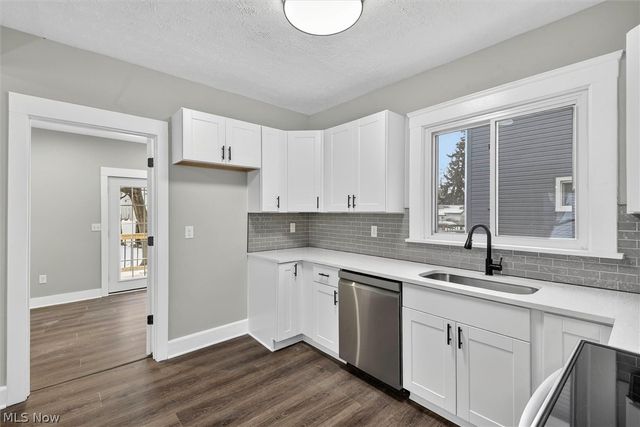 1602 Rosewood Avenue, Lakewood, OH 44107