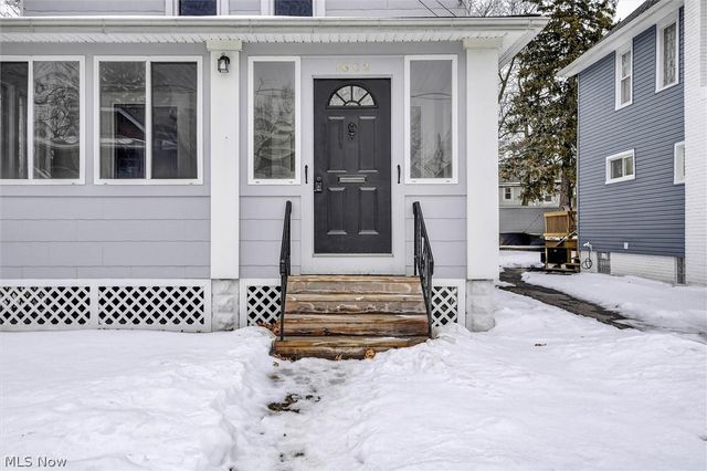 1602 Rosewood Avenue, Lakewood, OH 44107