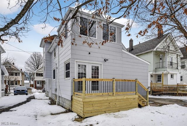 1602 Rosewood Avenue, Lakewood, OH 44107