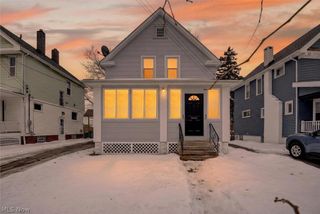 1602 Rosewood Avenue, Lakewood, OH 44107