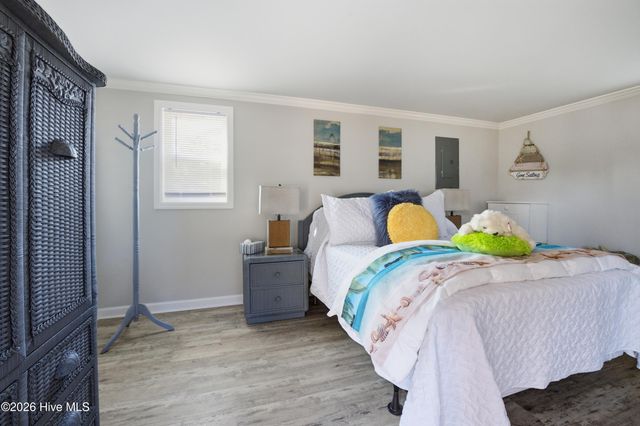 5427 Dove Drive SW, Ocean Isle Beach, NC 28469