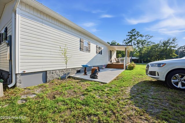 5427 Dove Drive SW, Ocean Isle Beach, NC 28469