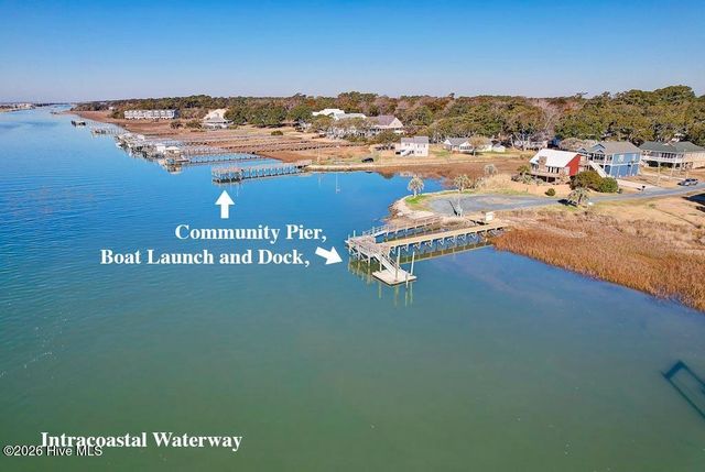 5427 Dove Drive SW, Ocean Isle Beach, NC 28469