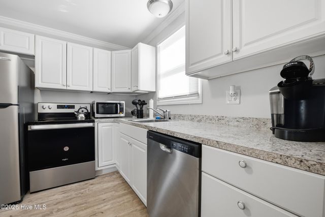5427 Dove Drive SW, Ocean Isle Beach, NC 28469