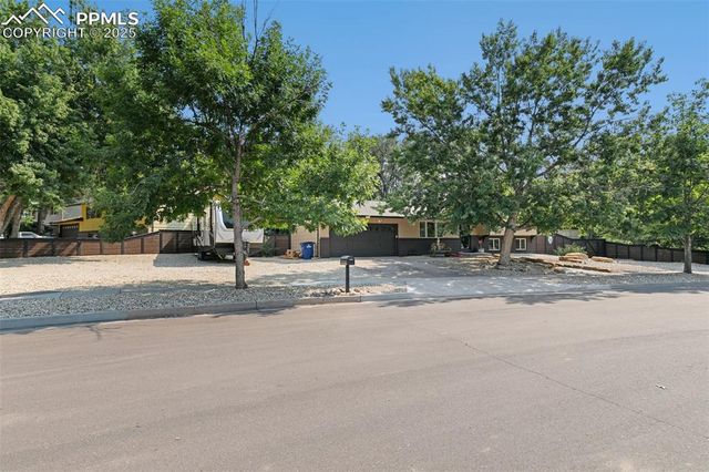 1921 Van Diest Road, Colorado Springs, CO 80915