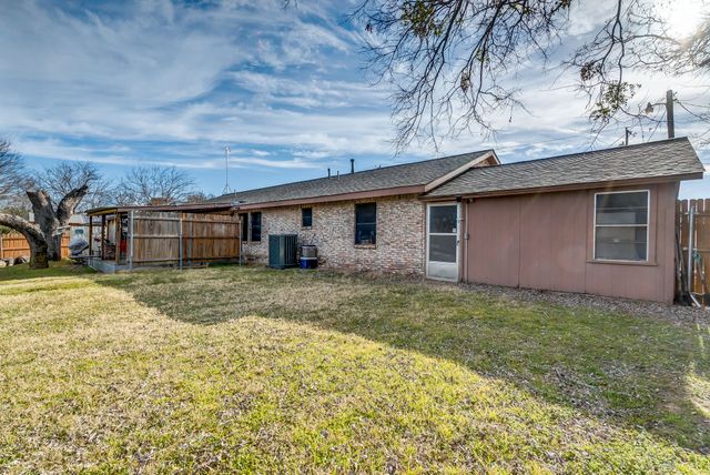 2912 Fm 920, Weatherford, TX 76088