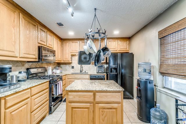 2912 Fm 920, Weatherford, TX 76088