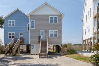 314 Bay Circle, N Topsail Beach, NC 28460