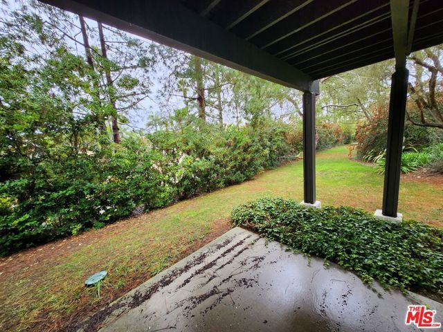 8 Aspen Way, Rolling Hills Estates, CA 90274