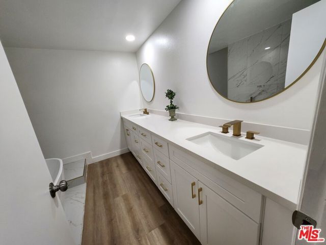 8 Aspen Way, Rolling Hills Estates, CA 90274