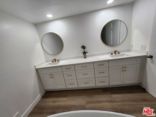 8 Aspen Way, Rolling Hills Estates, CA 90274