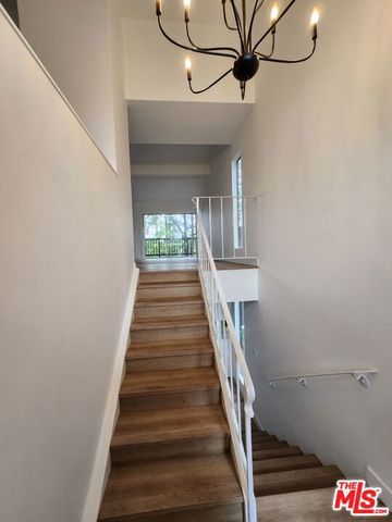 8 Aspen Way, Rolling Hills Estates, CA 90274