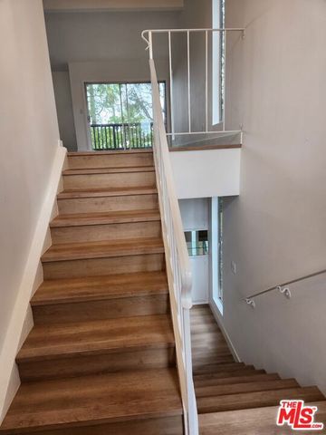 8 Aspen Way, Rolling Hills Estates, CA 90274