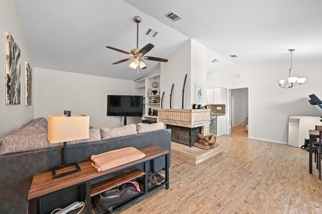 11728 Norwegian Wood DR, Austin, TX 78758