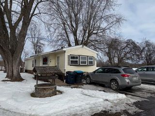 2 Mansfield Drive, Plattsburgh, NY 12901