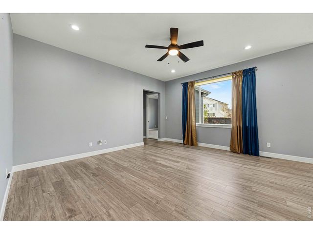 250 Sutherland Dr, Windsor, CO 80550