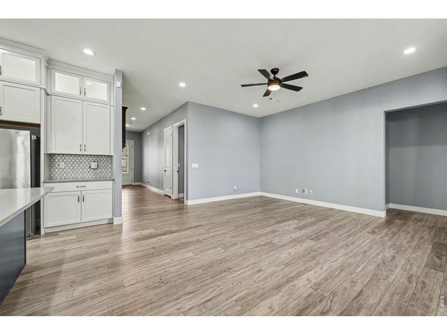 250 Sutherland Dr, Windsor, CO 80550