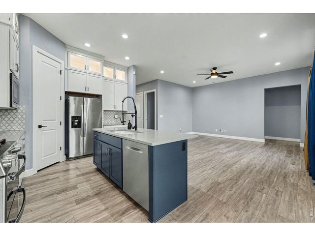 250 Sutherland Dr, Windsor, CO 80550