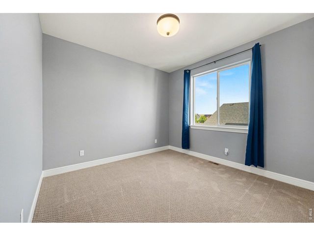 250 Sutherland Dr, Windsor, CO 80550