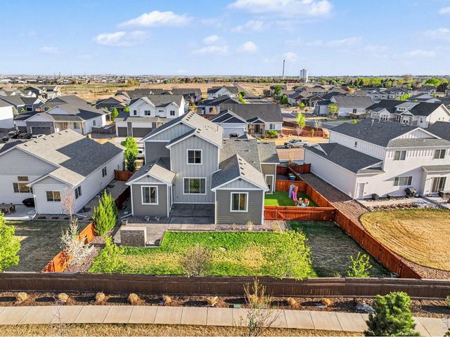 250 Sutherland Dr, Windsor, CO 80550