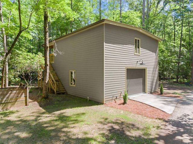 1088 Little Hawk Road, Sautee Nacoochee, GA 30571
