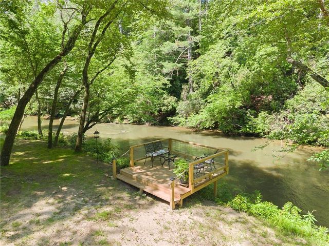 1088 Little Hawk Road, Sautee Nacoochee, GA 30571