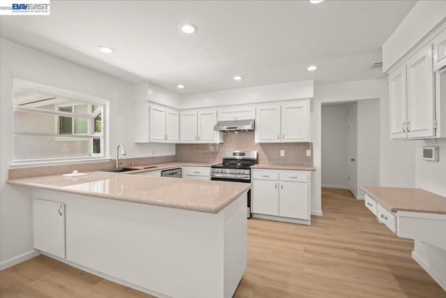 479 Mission Dr, Pleasanton, CA 94566