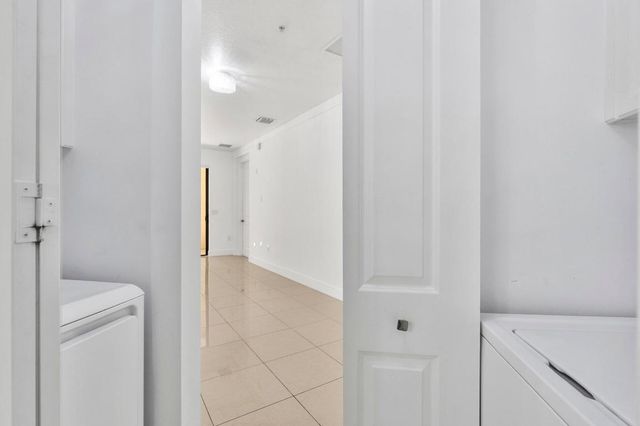 3020 NW 125th Avenue 223, Sunrise, FL 33323