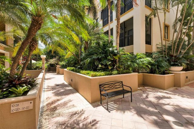 3020 NW 125th Avenue 223, Sunrise, FL 33323