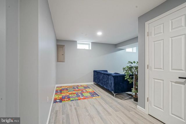 63 CHARLESTON DR, Sicklerville, NJ 08081