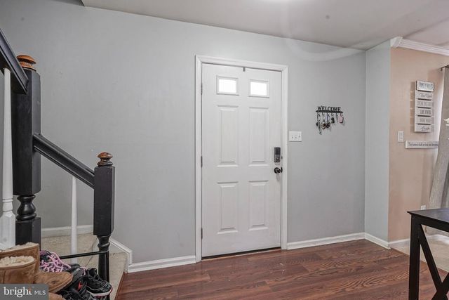 63 CHARLESTON DR, Sicklerville, NJ 08081