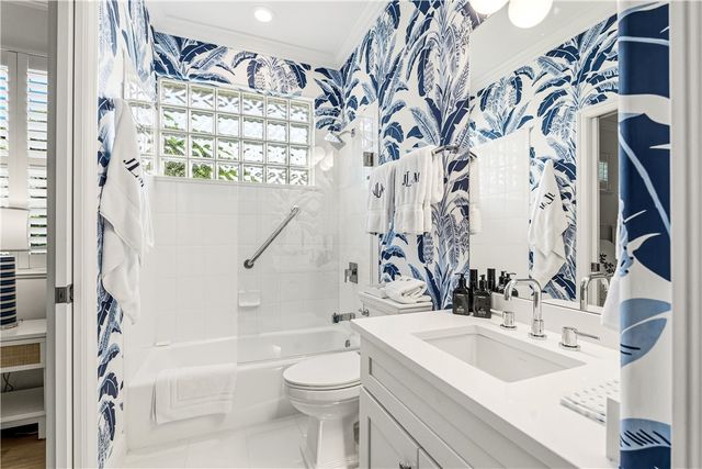 1310 Saint Catherines Circle, Vero Beach, FL 32967