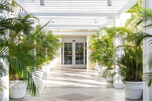 1310 Saint Catherines Circle, Vero Beach, FL 32967