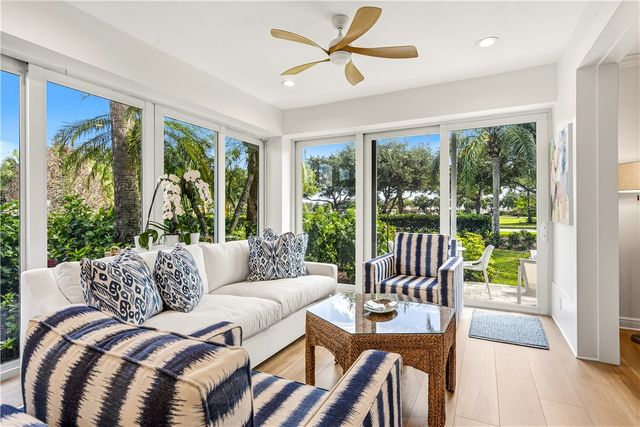 1310 Saint Catherines Circle, Vero Beach, FL 32967