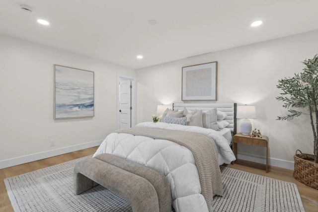 1733 Nautilus Street, La Jolla, CA 92037