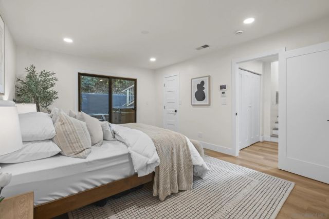 1733 Nautilus Street, La Jolla, CA 92037