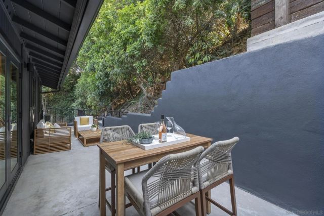 1733 Nautilus Street, La Jolla, CA 92037