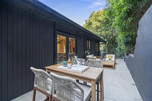 1733 Nautilus Street, La Jolla, CA 92037