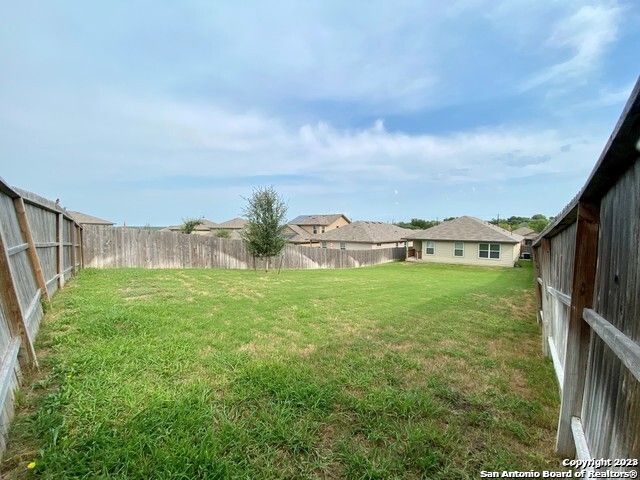 7402 EQUINOX COR, San Antonio, TX 78252